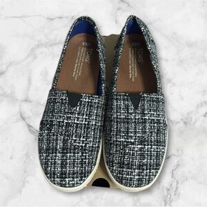 Toms Avalon black/white Boucle sneakers 6.5 NWT
